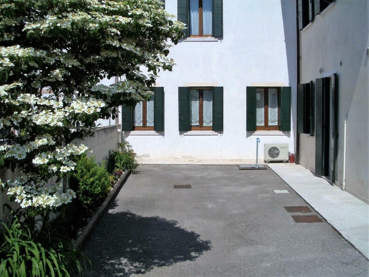 Mamma Mia On Ground Floor With Private Parking Tv-Venice تريفيزو المظهر الخارجي الصورة
